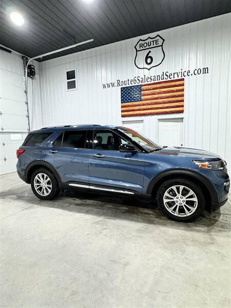 Used 2020 Ford Explorer Limited AWD/4WD image 2