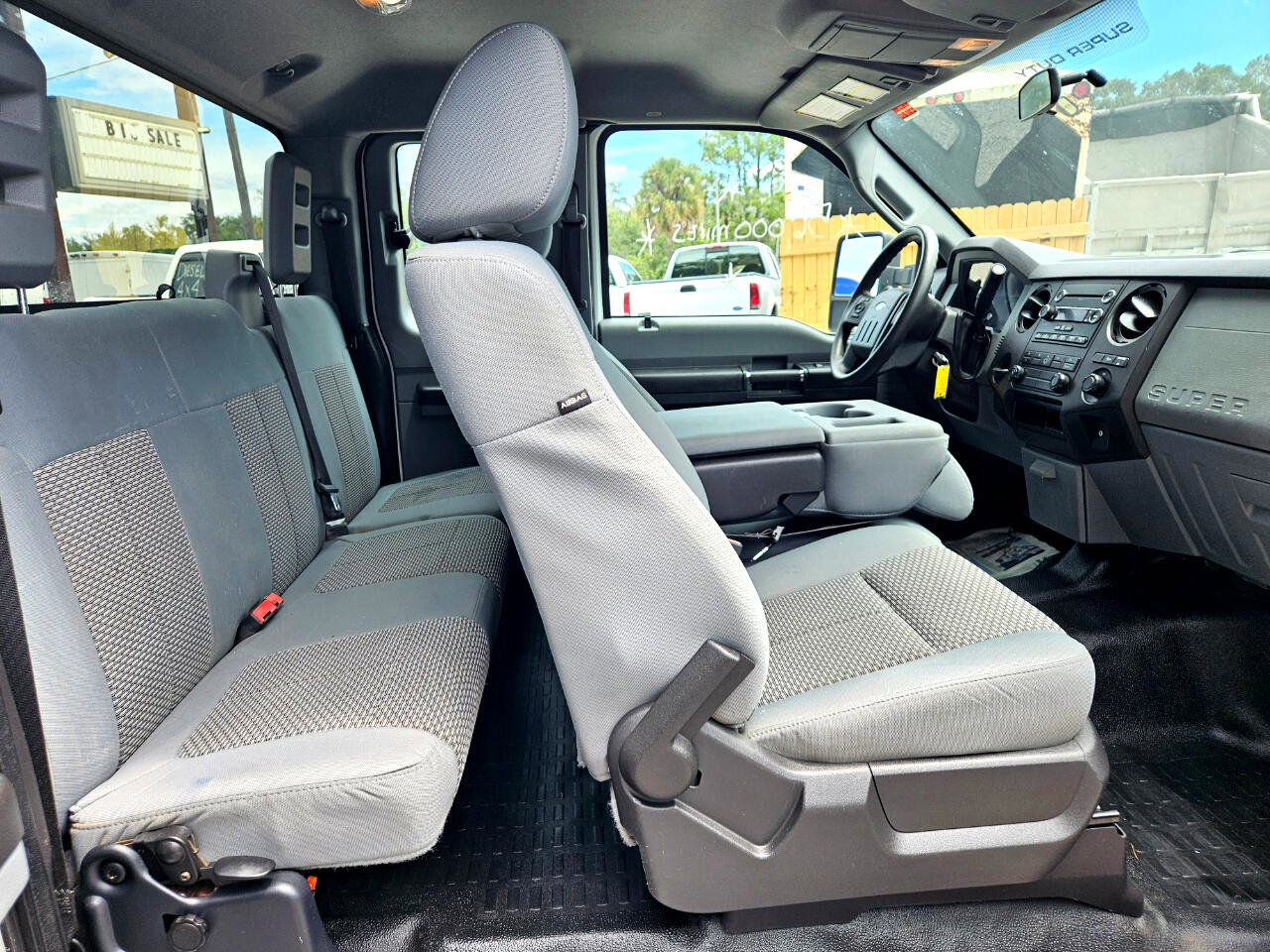 Used 2015 Ford F250 XL w/ Power Equipment Group image 17