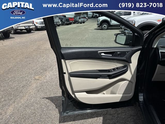 Certified 2024 Ford Edge Titanium w/ Equipment Group 301A image 19