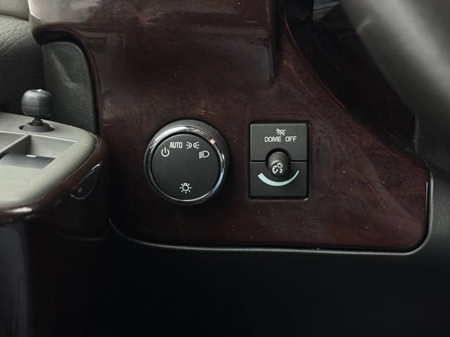 Used 2019 Chevrolet Express 2500 RWD image 30