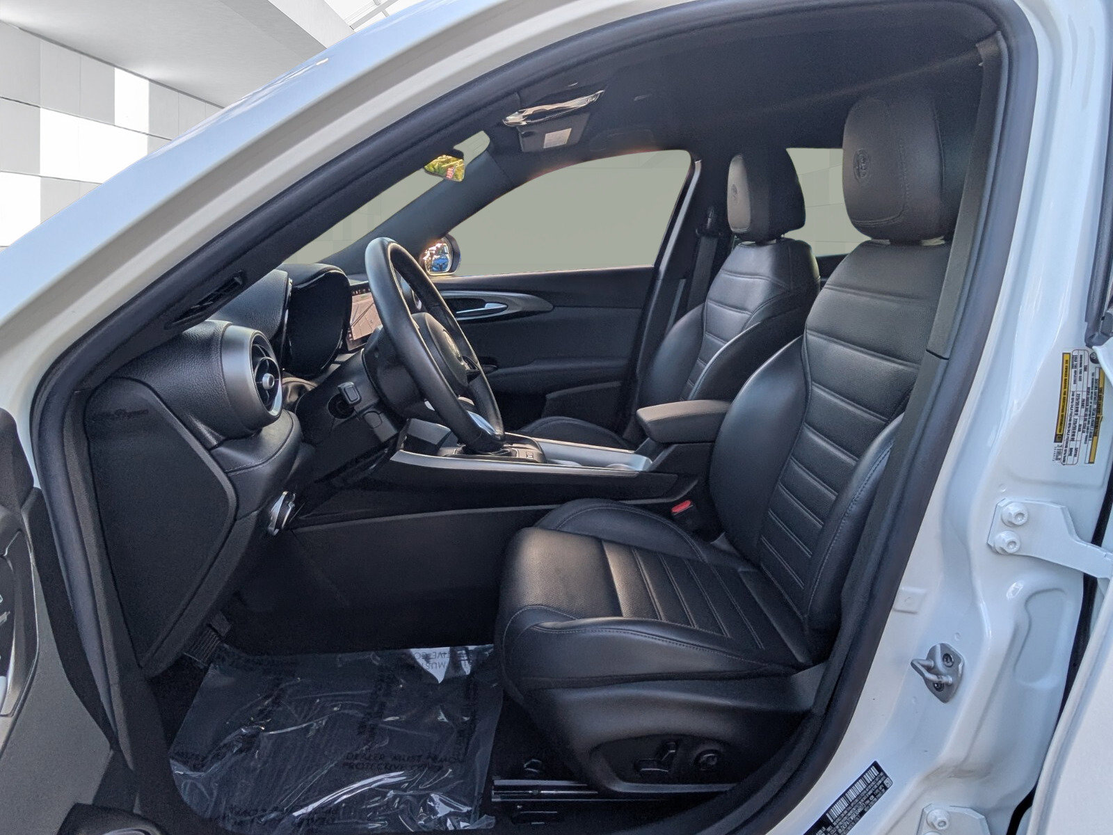 Used 2024 Alfa Romeo Tonale Ti w/ Active Assist Package image 9