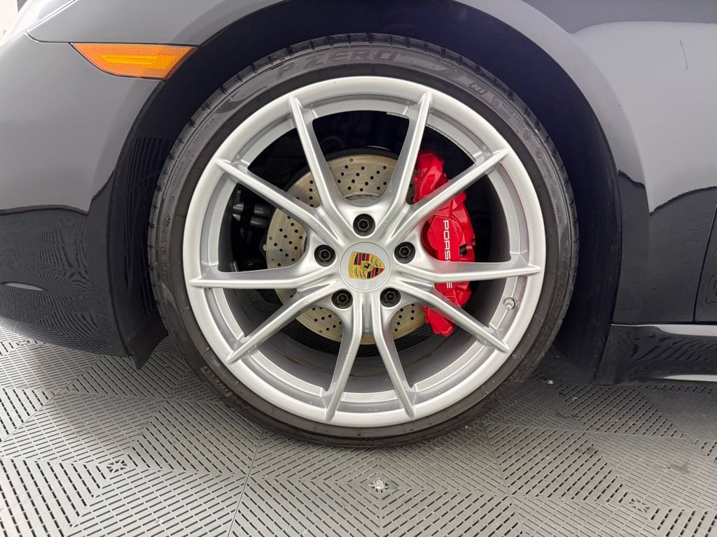 Certified 2025 Porsche 718 Boxster S RWD image 11