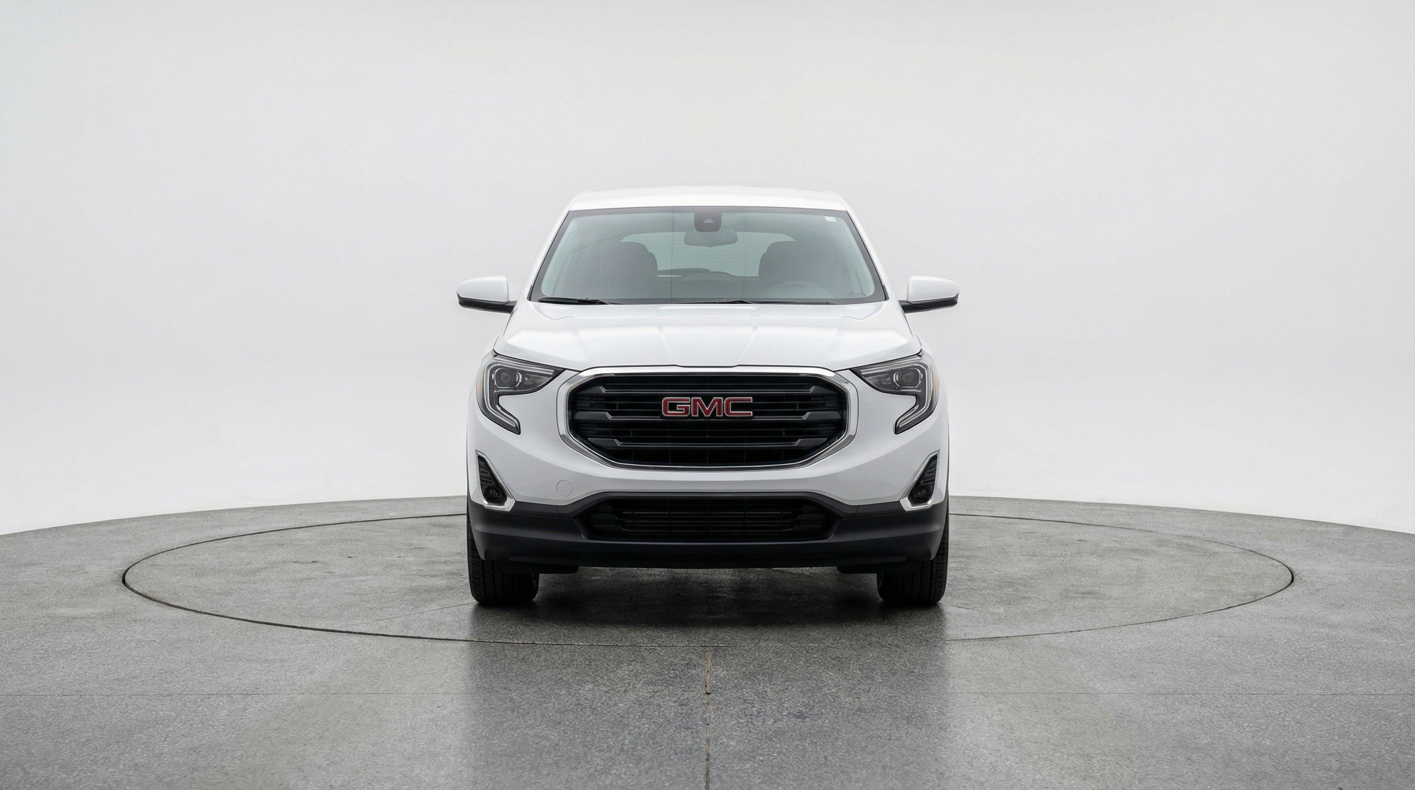 Used 2024 GMC Terrain SLE FWD image 2