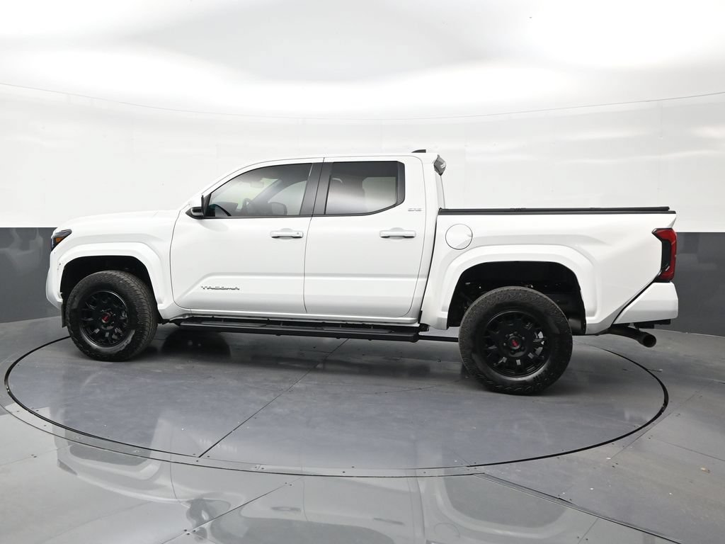 Used 2026 Toyota Tacoma SR5 RWD image 2