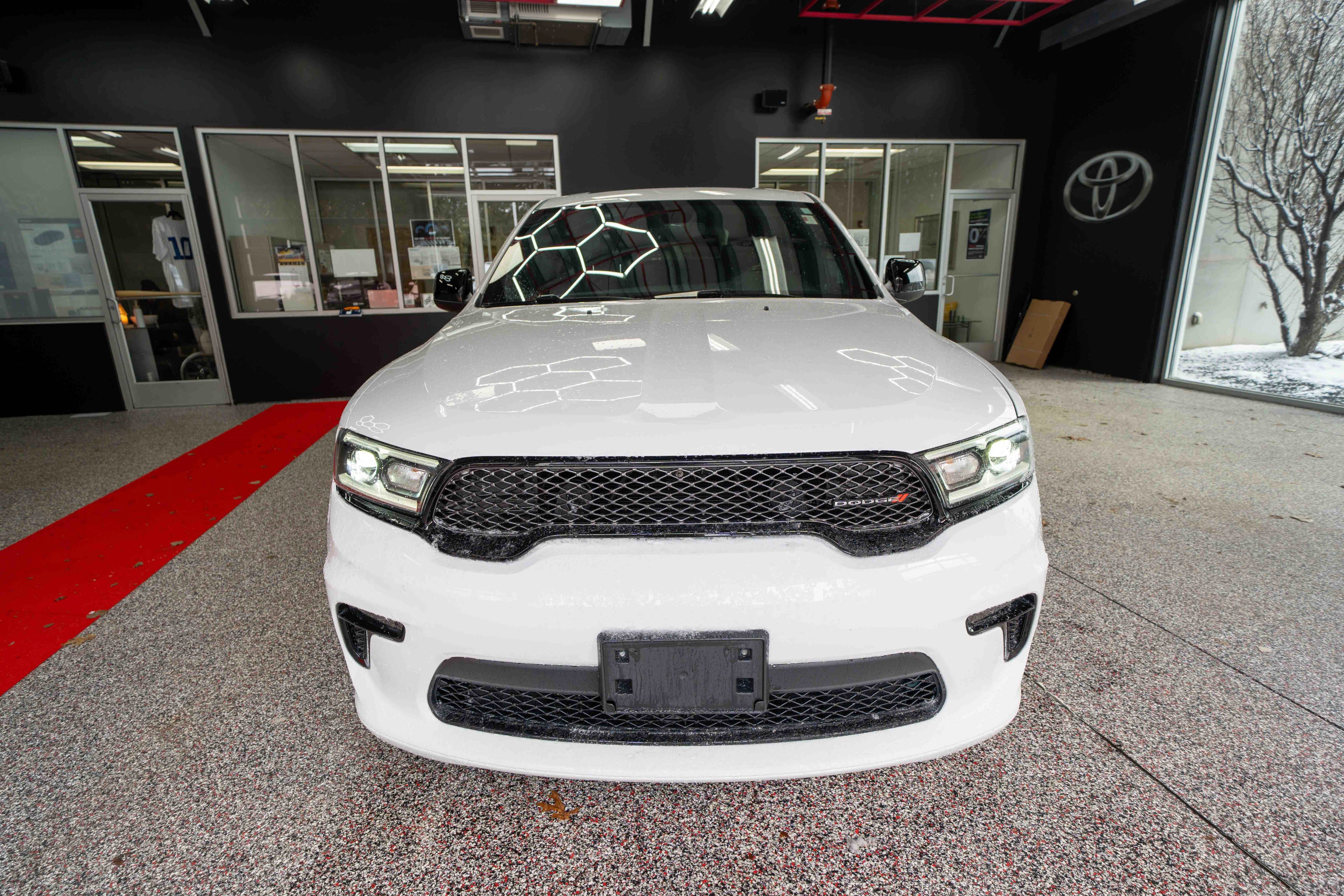 Used 2022 Dodge Durango SXT w/ Blacktop Package image 6
