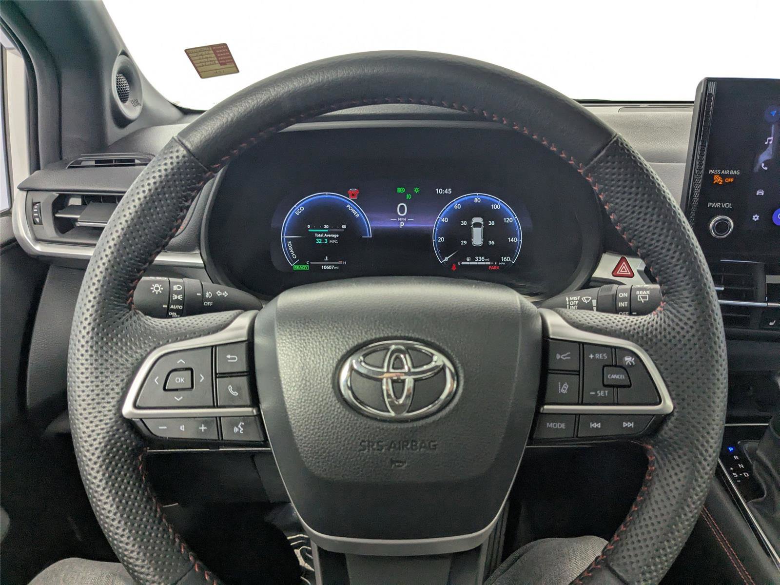 Used 2025 Toyota Sienna XSE image 14