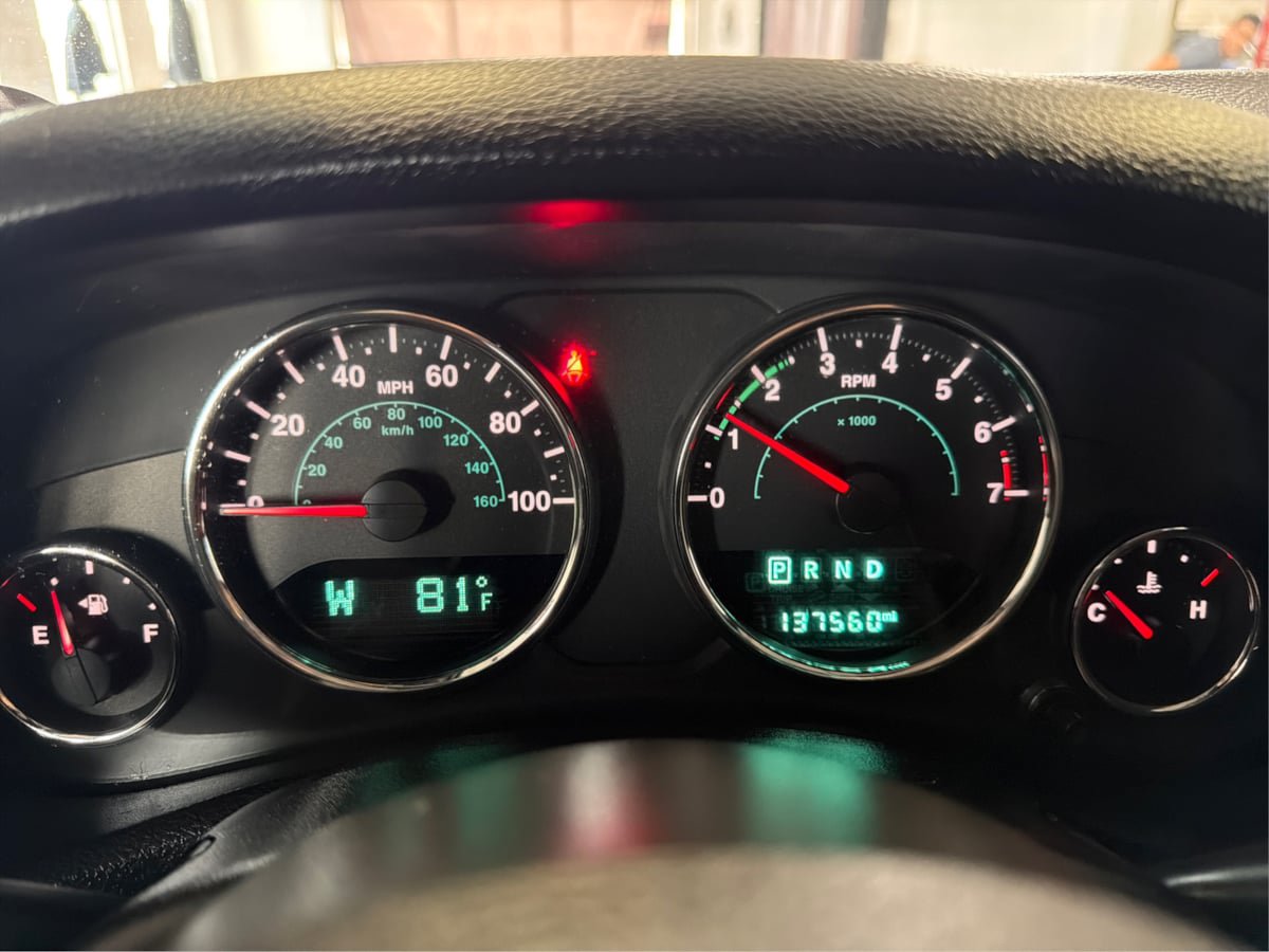 Used 2017 Jeep Wrangler Sport w/ Quick Order Package 24S AWD/4WD image 18