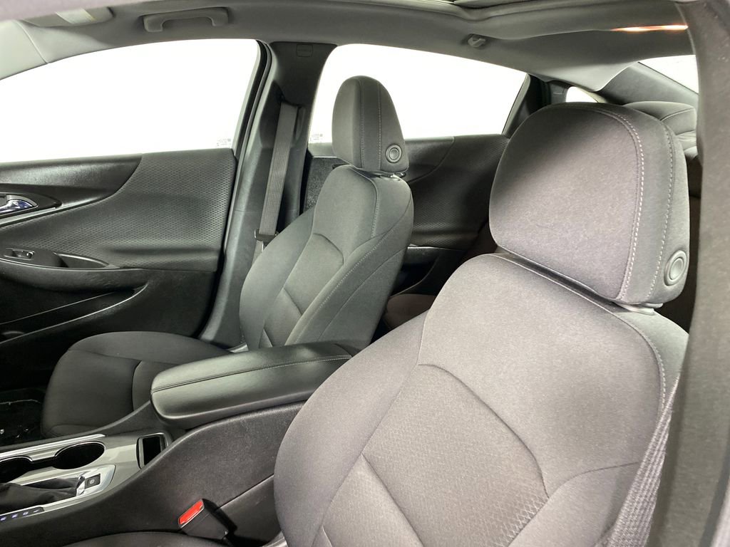 Used 2024 Chevrolet Malibu LT image 9