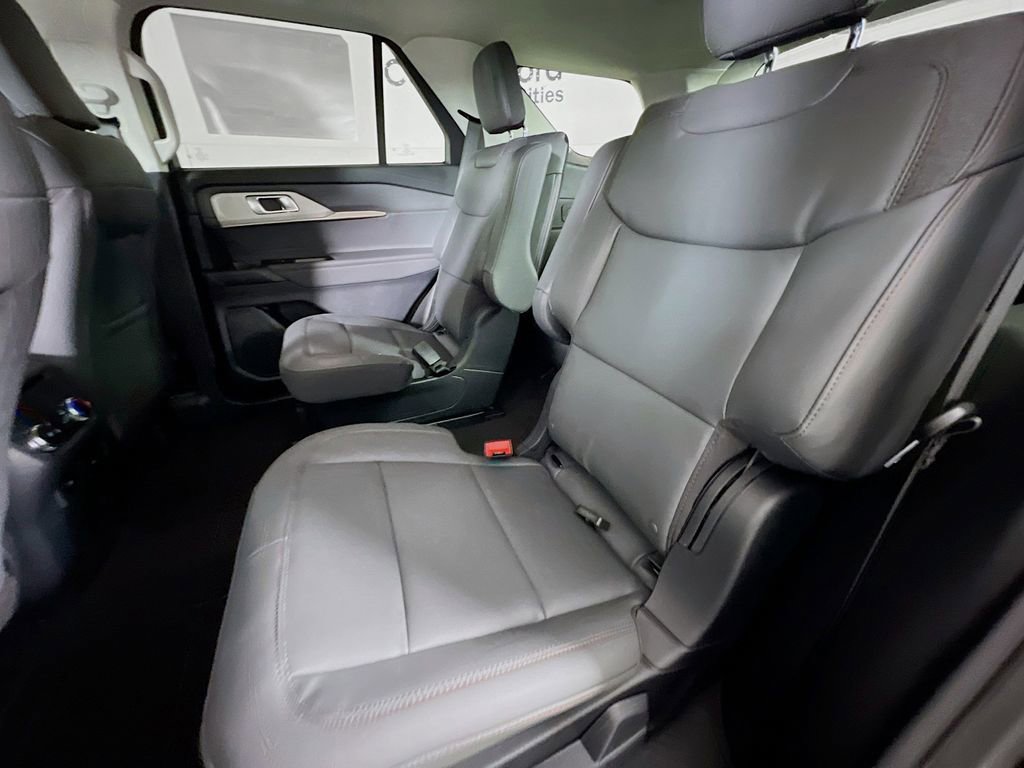 New 2026 Ford Explorer Active w/ Active Comfort Package image 29