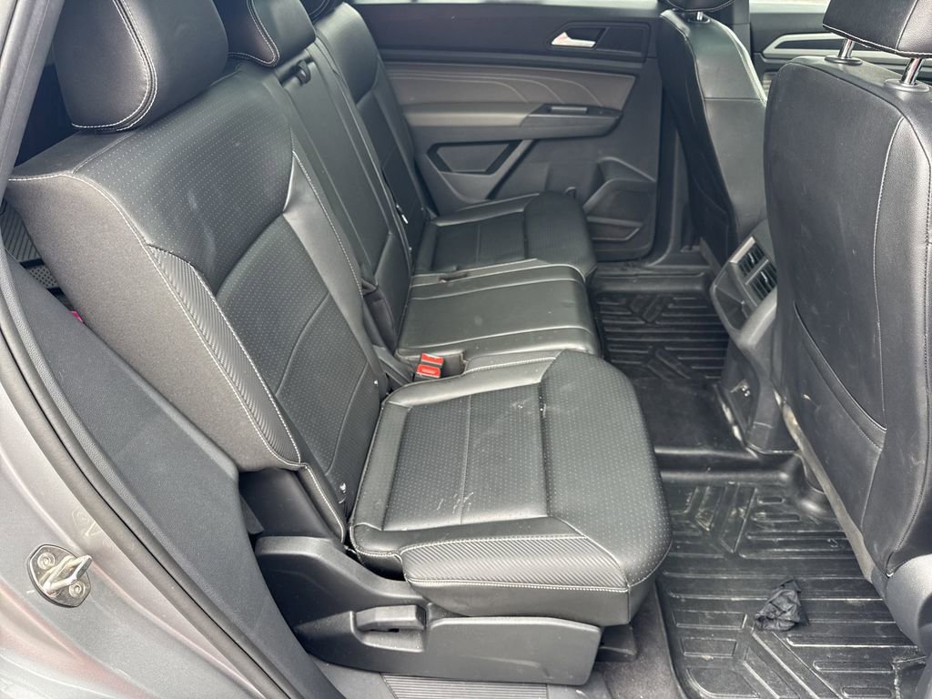 Used 2021 Volkswagen Atlas Cross Sport SE FWD image 15