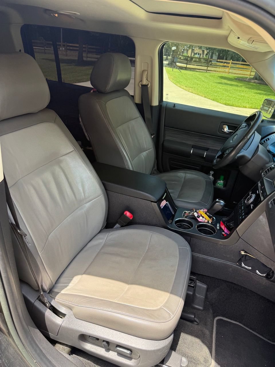 Used 2016 Ford Flex Limited w/ Equipment Group 301A FWD image 10