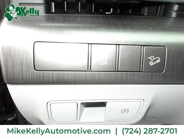 Certified 2024 Hyundai Kona SEL AWD/4WD image 15