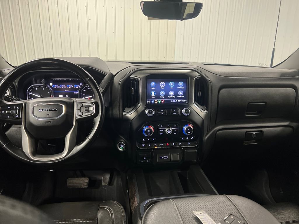 Used 2023 GMC Sierra 3500 Denali w/ Denali Ultimate Package image 16