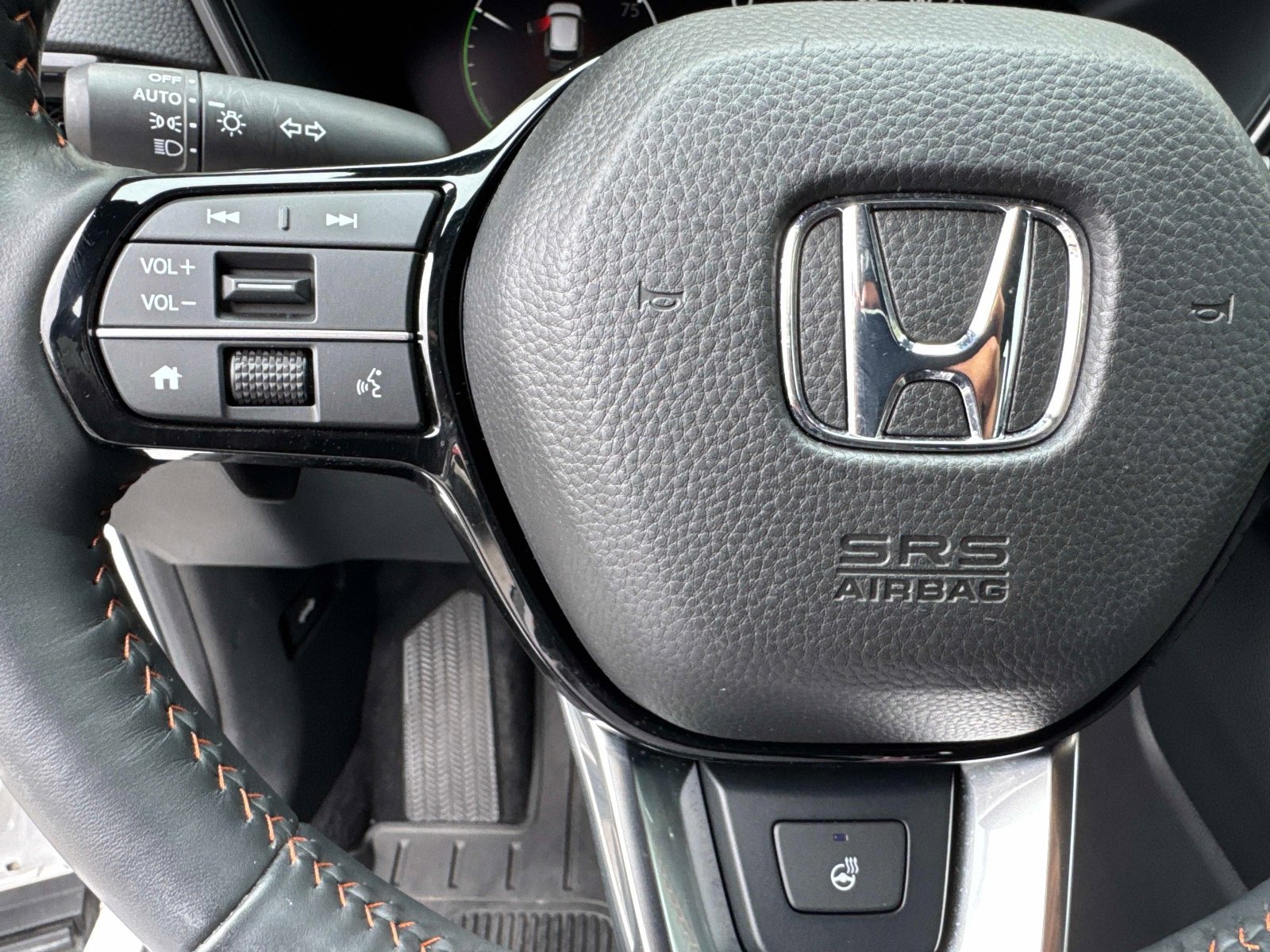 Used 2023 Honda CR-V Sport Touring image 32