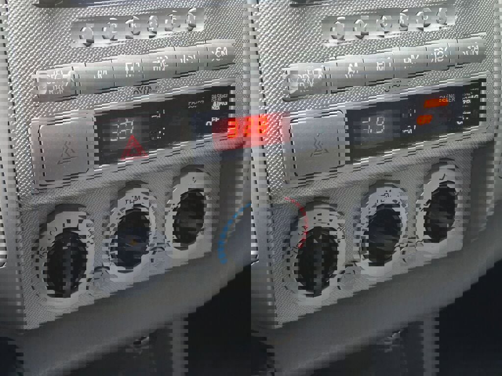 Used 2006 Toyota Tacoma PreRunner image 27