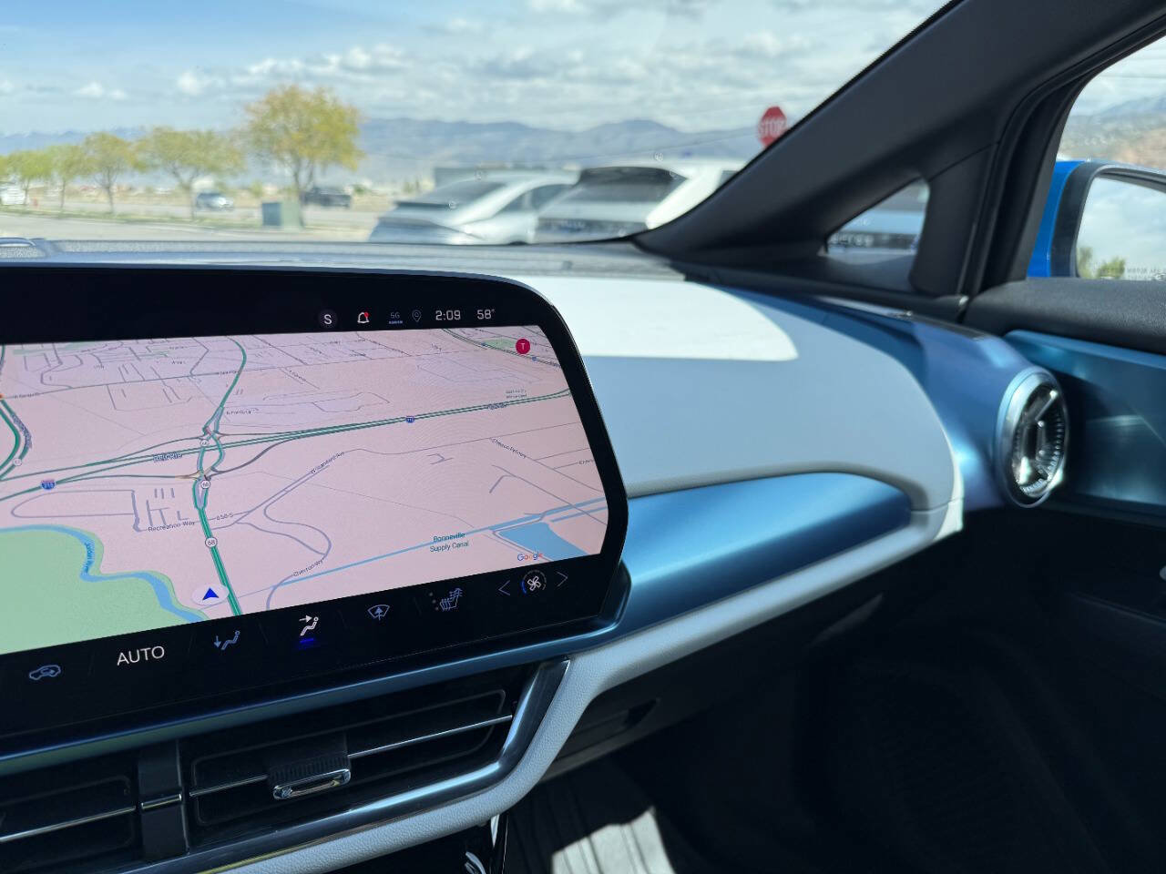 Used 2024 Chevrolet Equinox EV LT w/ LPO, All-Weather Mat Package image 37