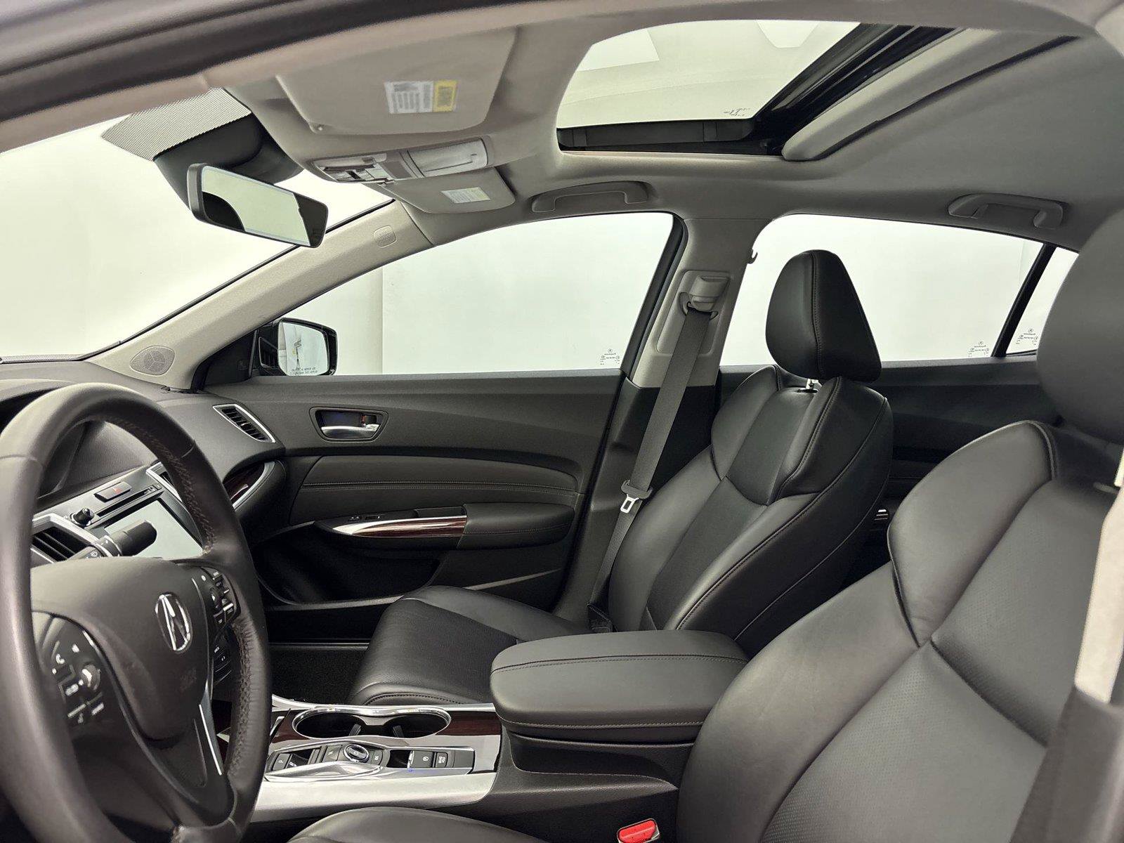 Used 2015 Acura TLX w/ Technology Package FWD image 24