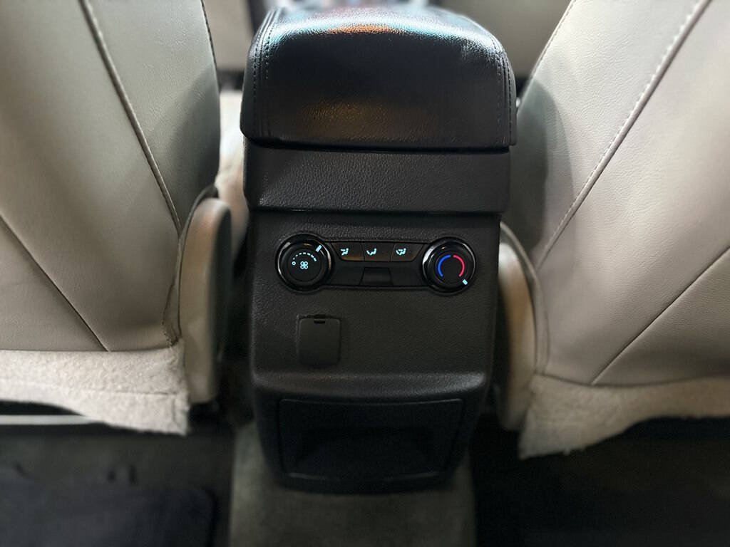 Used 2013 Ford Explorer XLT AWD/4WD image 15