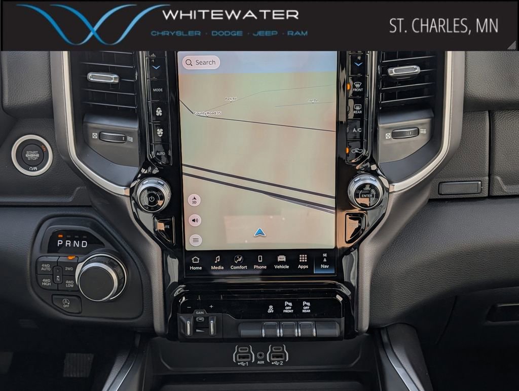 New 2026 RAM 1500 4x4 Crew Cab image 9