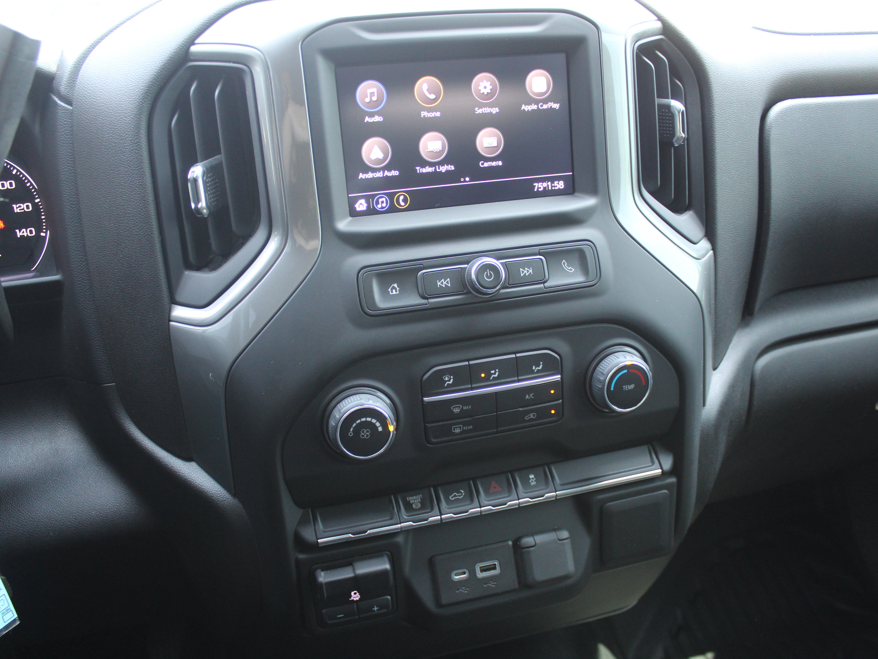 Used 2022 Chevrolet Silverado 2500 W/T w/ WT Convenience Package AWD/4WD image 17