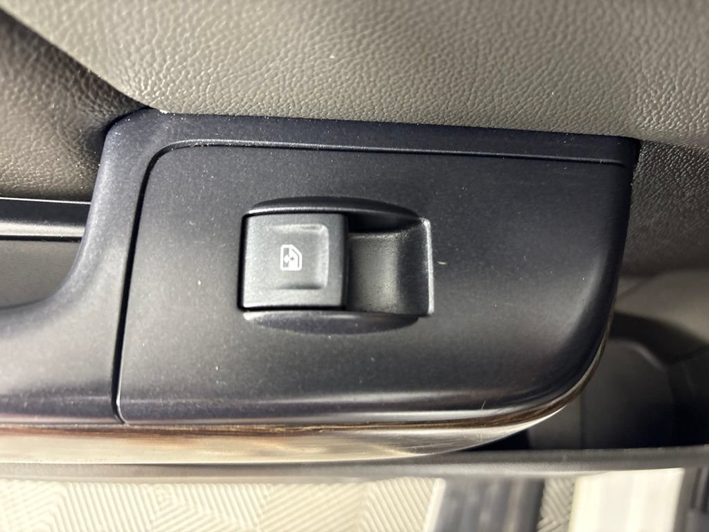 Used 2018 GMC Sierra 1500 Denali w/ Denali Ultimate Package AWD/4WD image 43
