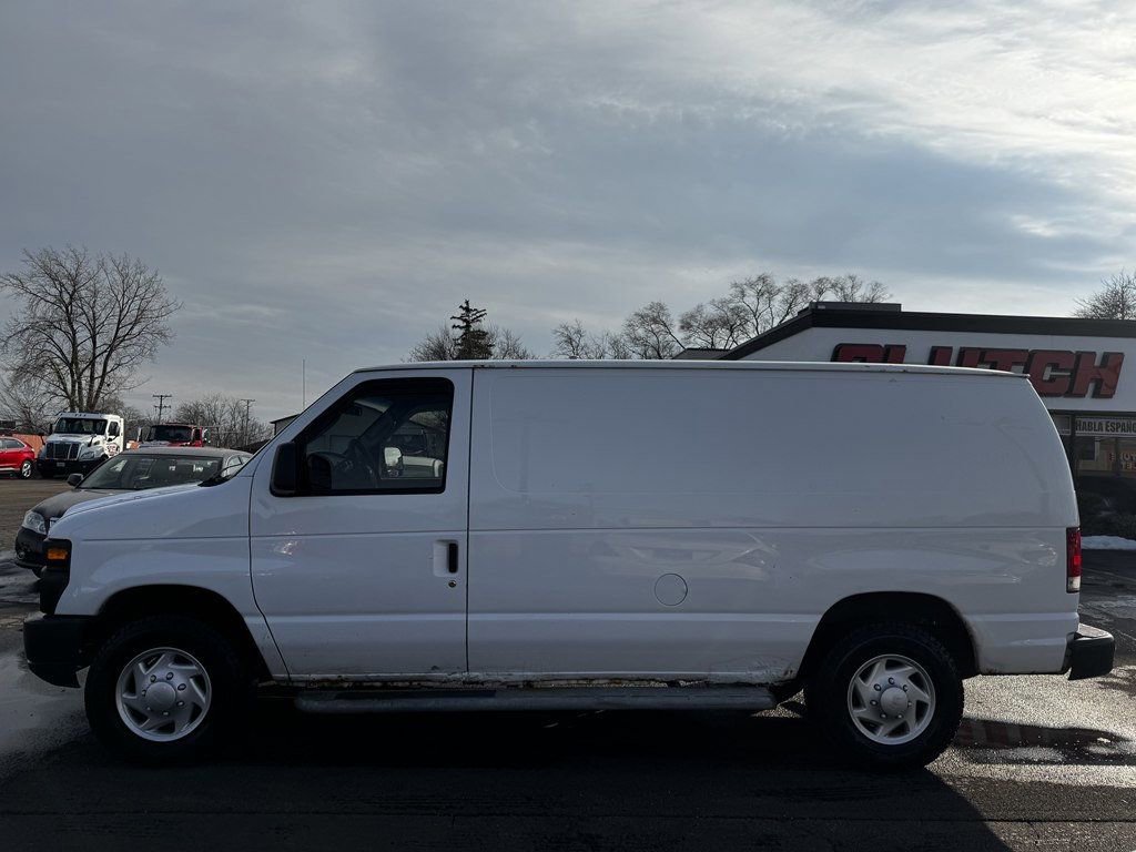 Used 2008 Ford E-250 and Econoline 250 image 8