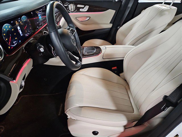 Used 2023 Mercedes-Benz E 350 4MATIC Sedan image 16