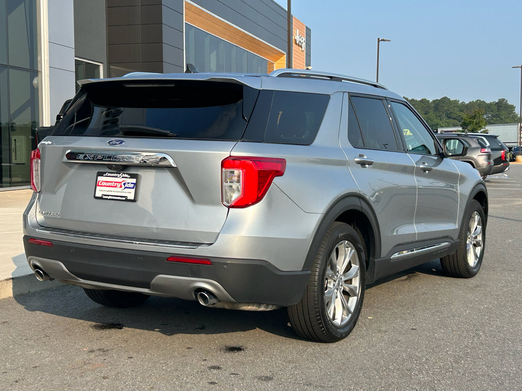 Used 2023 Ford Explorer Limited RWD image 6