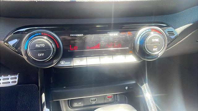 Used 2022 Kia Forte GT-Line w/ GT-Line Premium Package FWD image 19