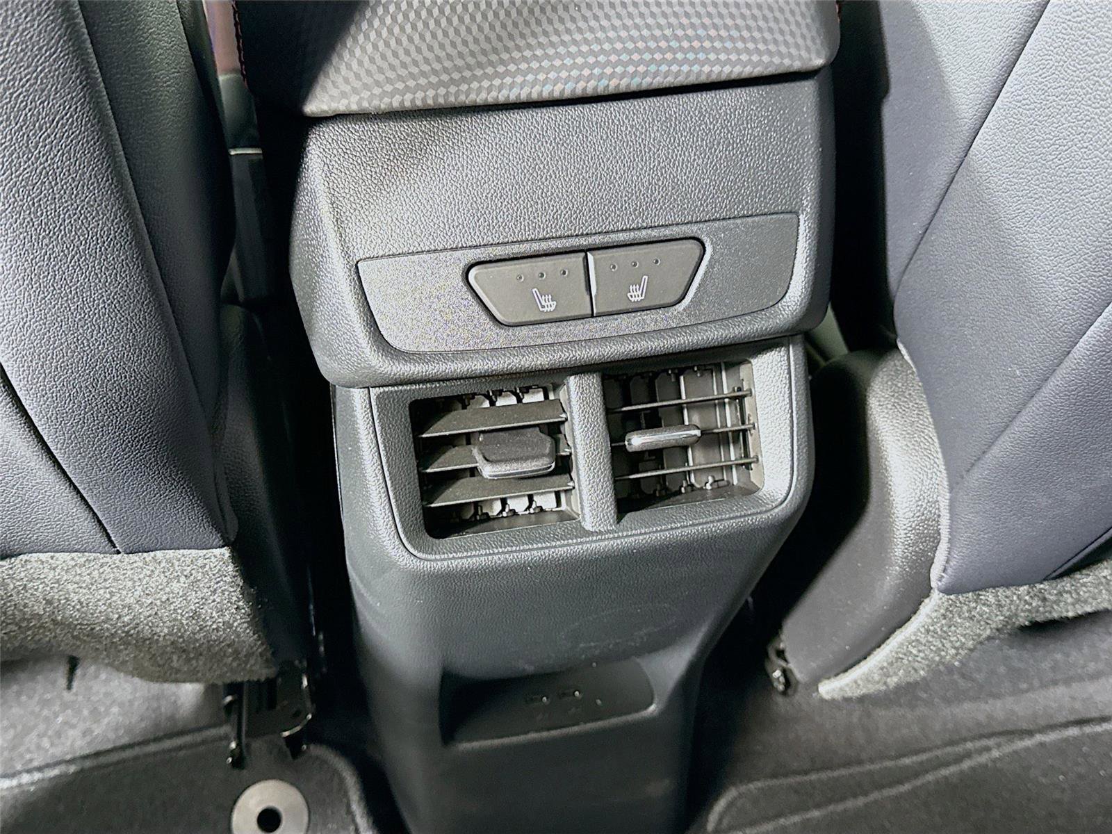 New 2026 Chevrolet Equinox RS image 19