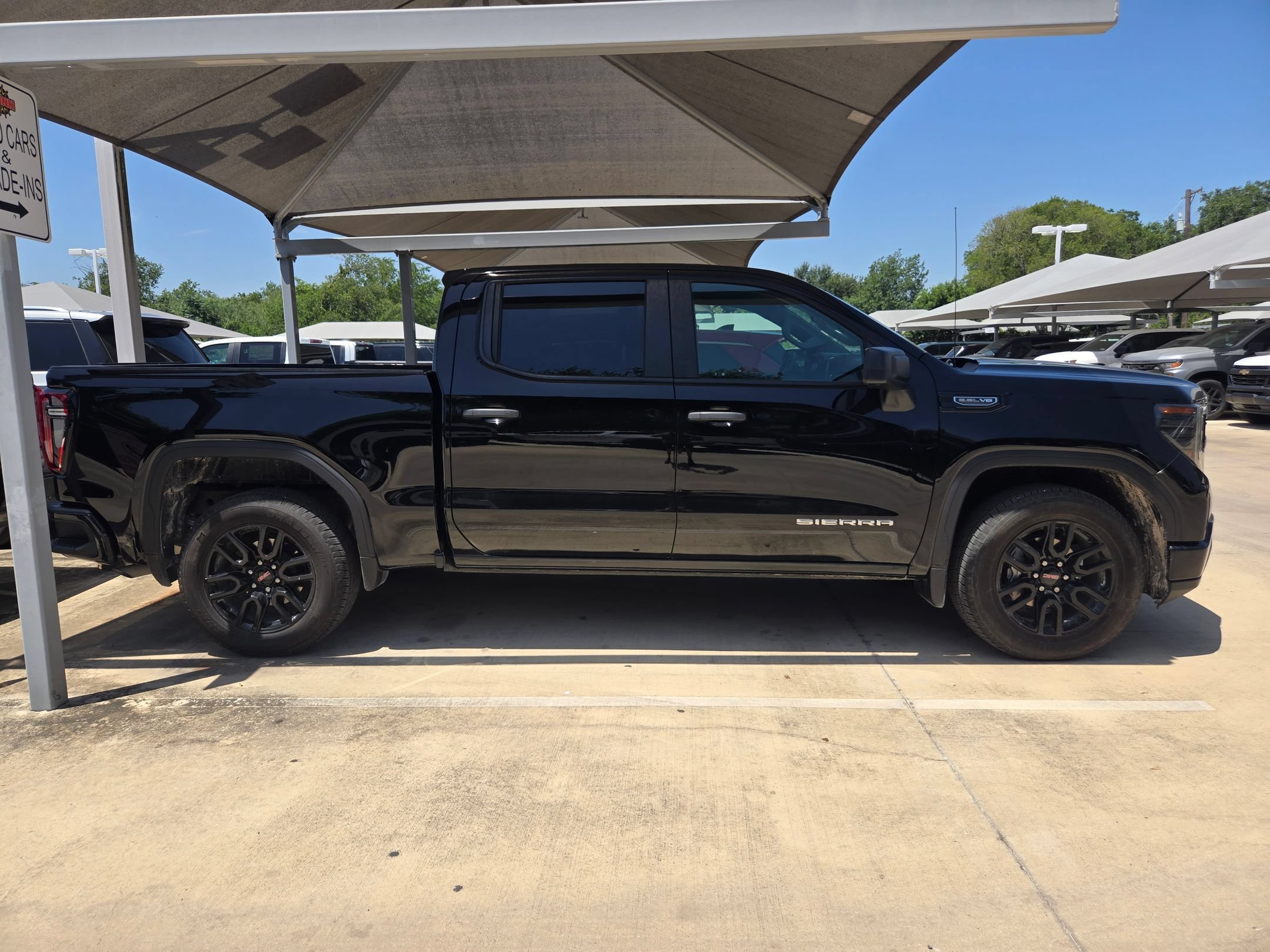 Certified 2024 GMC Sierra 1500 Pro w/ Graphite Edition RWD image 9