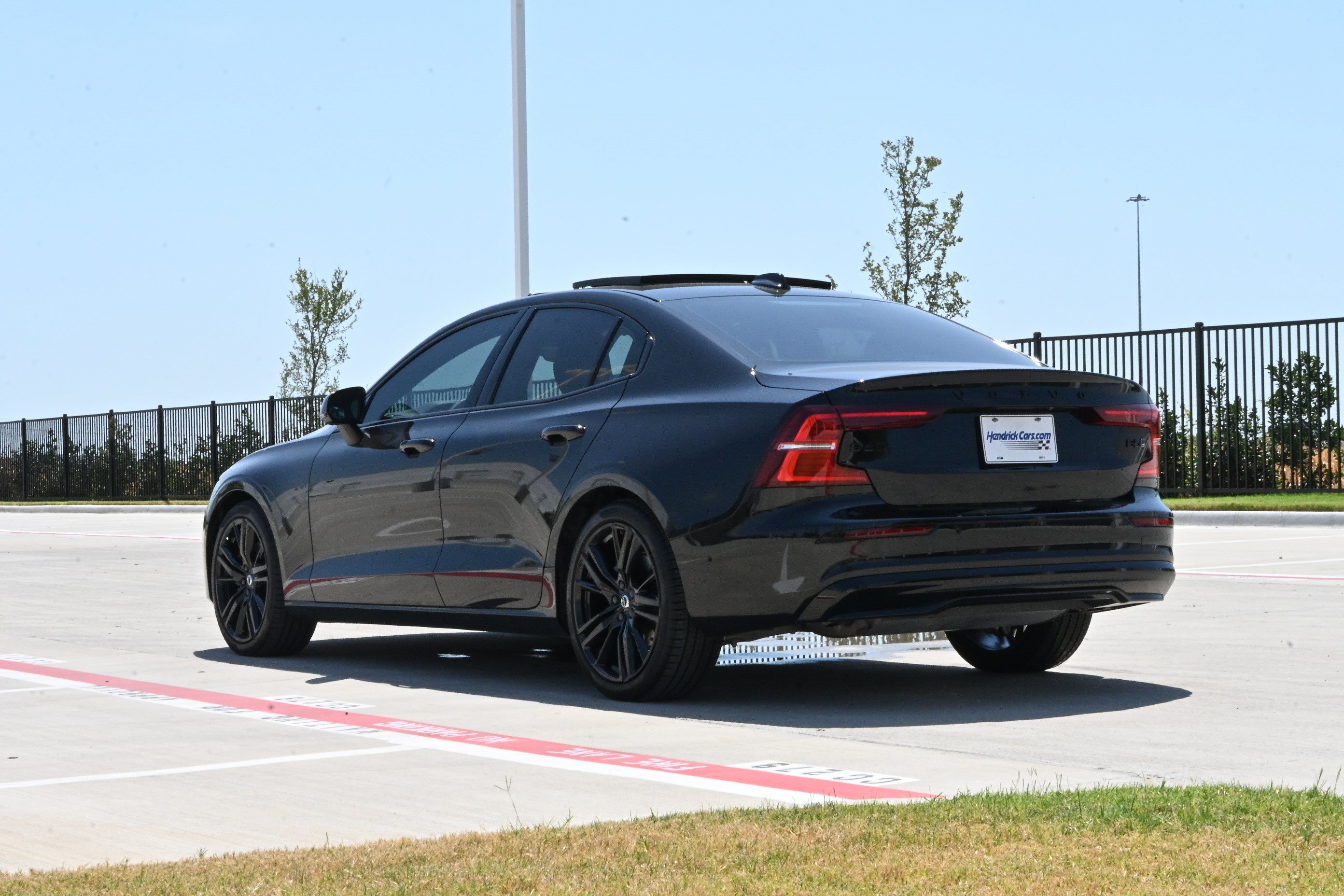 Used 2024 Volvo S60 B5 Plus w/ Climate Package AWD/4WD image 7
