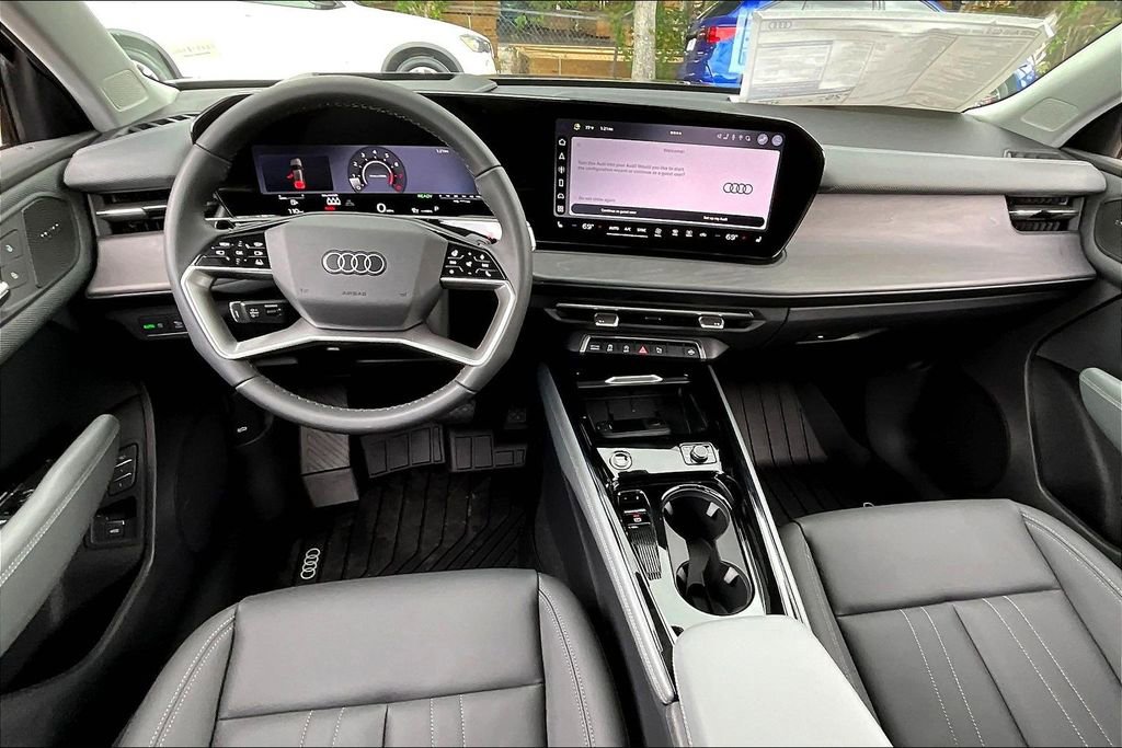 New 2026 Audi Q3 quattro 2.0T image 3