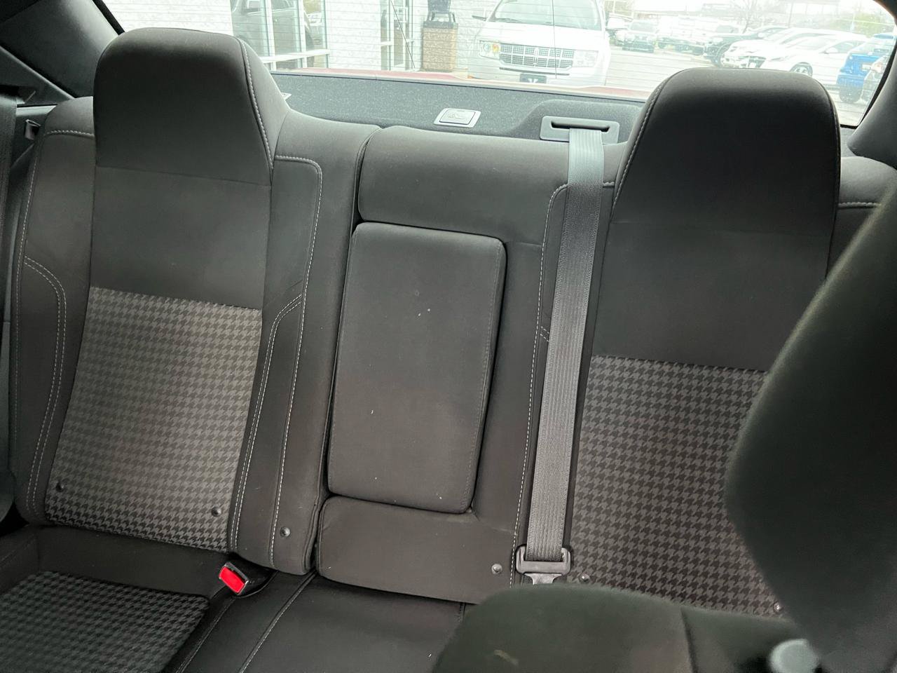 Used 2019 Dodge Challenger SXT RWD image 12