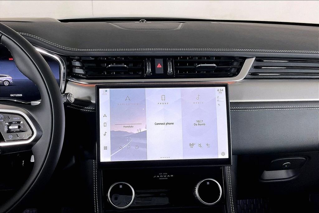 New 2026 Jaguar F-PACE R-Dynamic S image 5