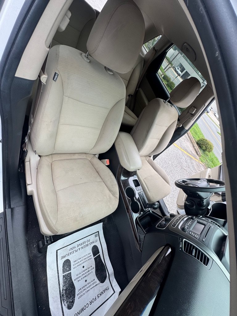 Used 2015 Kia Sorento LX AWD/4WD image 11