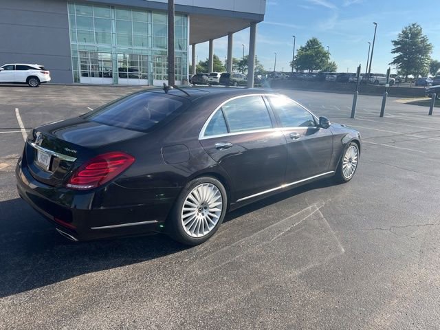 Used 2017 Mercedes-Benz S 550 4MATIC Sedan image 3