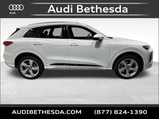 Certified 2025 Audi Q5 Premium Plus w/ Premium Plus AWD/4WD image 8
