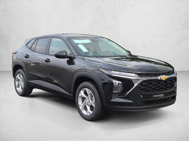 New 2026 Chevrolet Trax LS w/ LS Convenience Package FWD image 7
