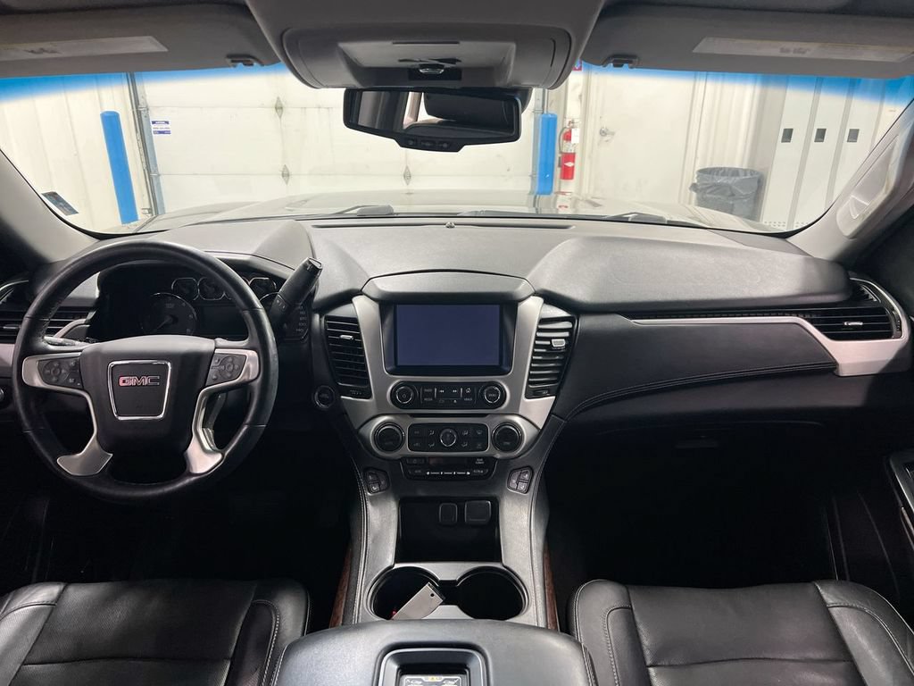 Used 2016 GMC Yukon SLT AWD/4WD image 10