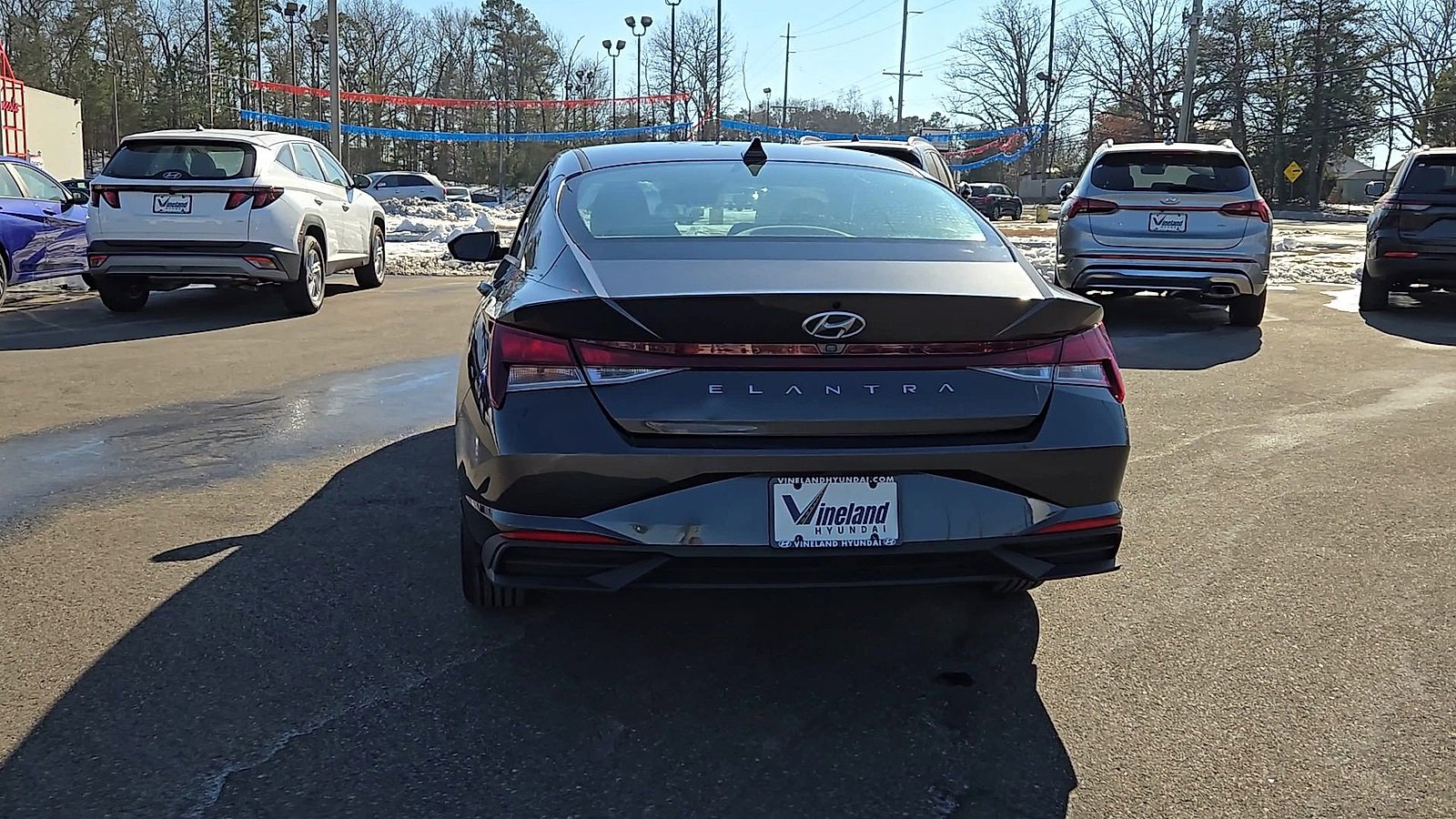 Certified 2022 Hyundai Elantra SEL image 7