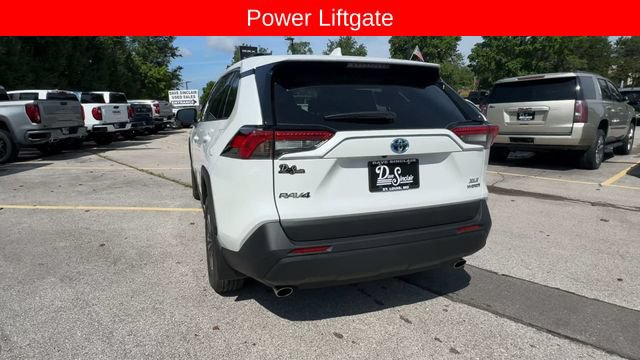 Used 2024 Toyota RAV4 XLE Premium w/ Weather Package AWD/4WD image 7
