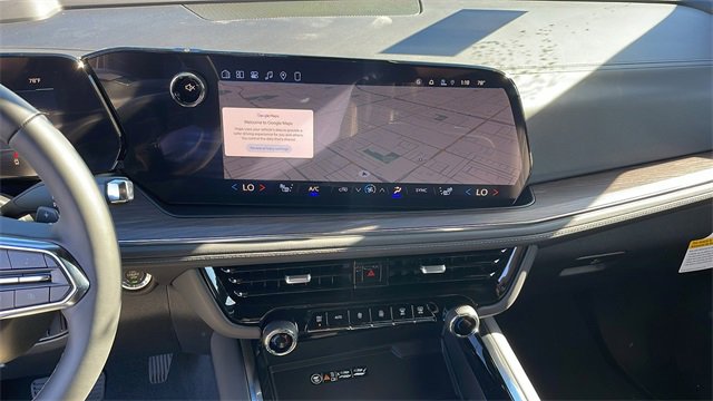 New 2026 Chevrolet Suburban LT w/ Comfort Package image 16