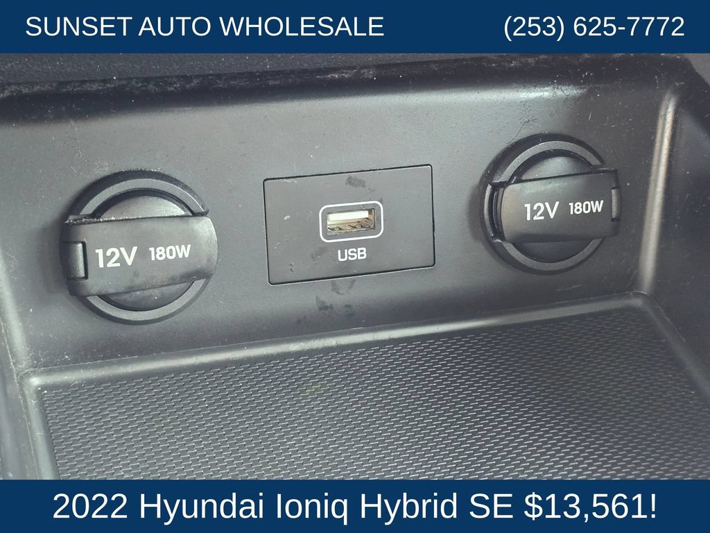 Used 2022 Hyundai Ioniq SE FWD image 33