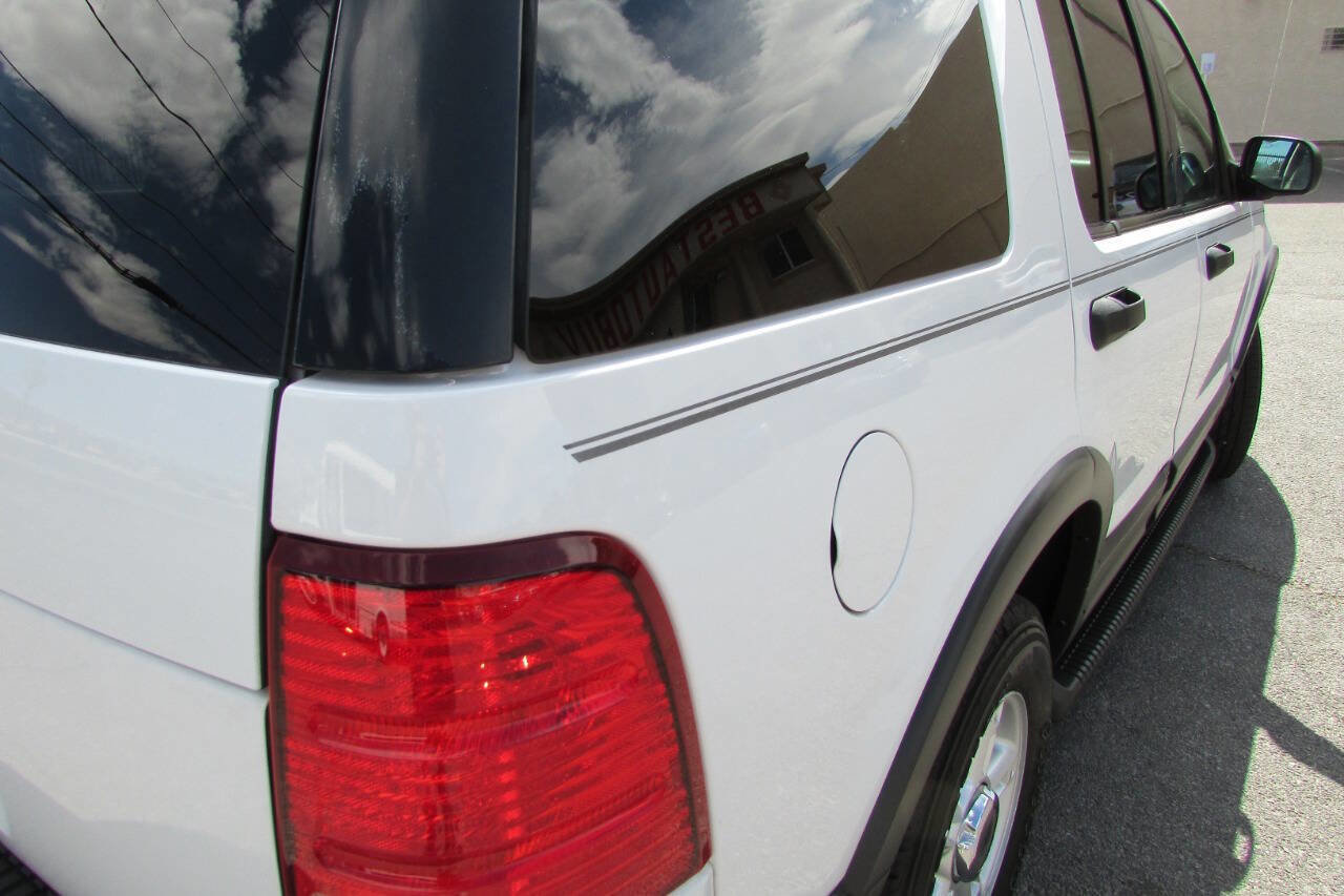Used 2003 Ford Explorer Sport XLT image 12