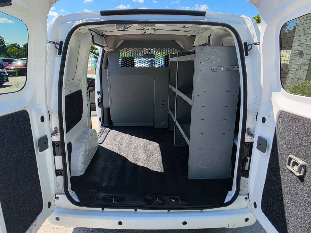 Used 2017 Nissan NV200 SV w/ Technology Package FWD image 22