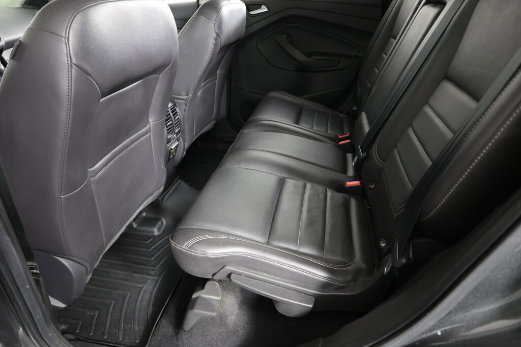 Used 2016 Ford Escape Titanium image 15