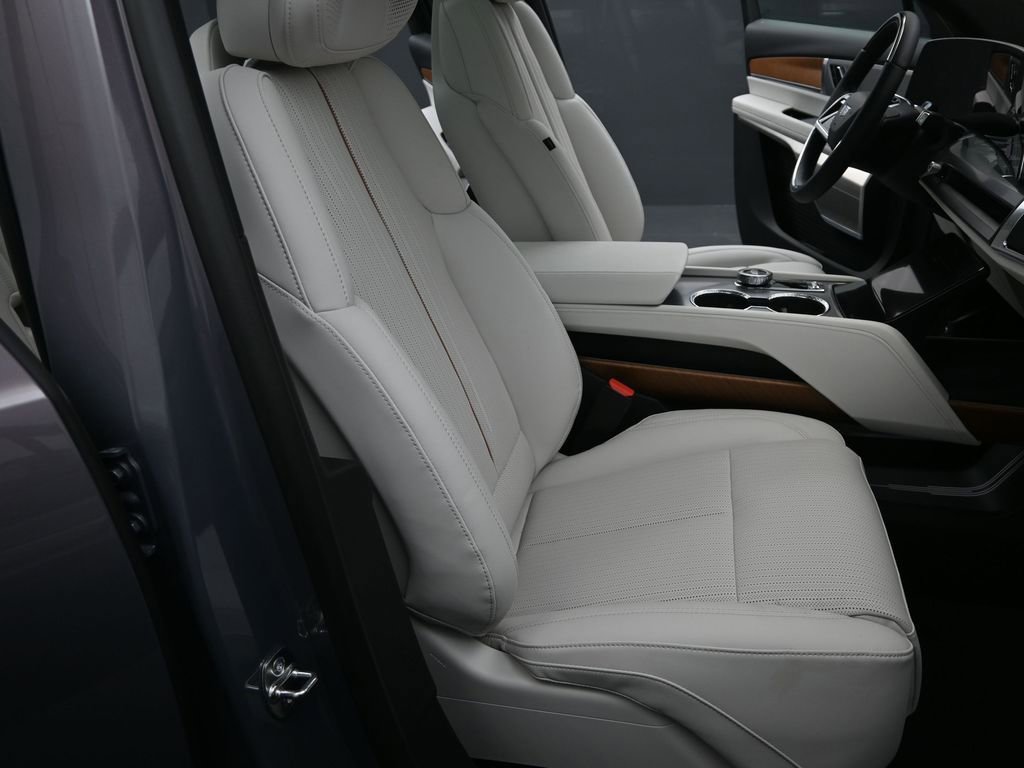 New 2026 Cadillac Vistiq Premium Luxury AWD/4WD image 28