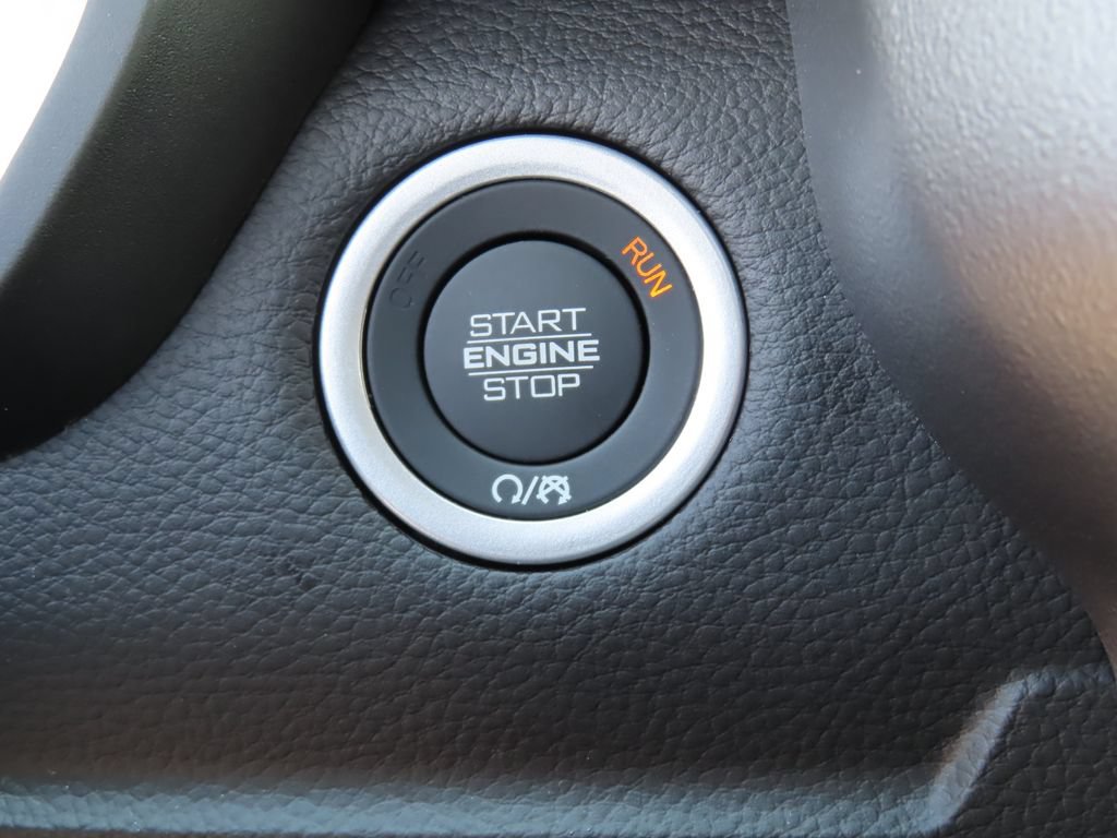 New 2027 RAM 1500 Laramie w/ Night Edition AWD/4WD image 13