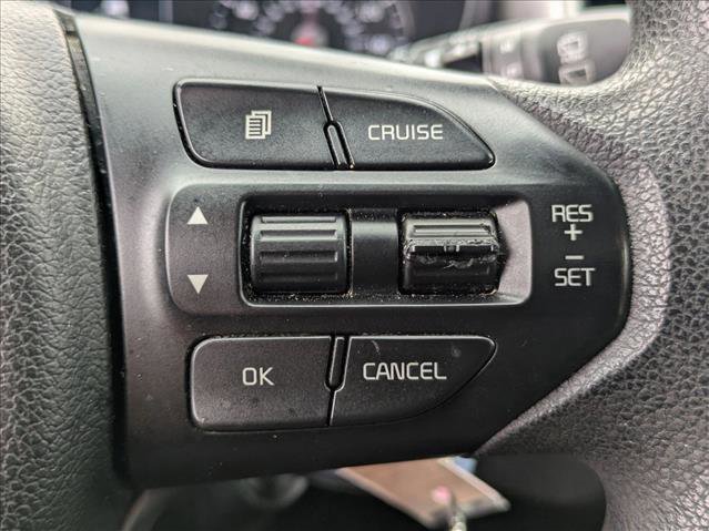 Used 2017 Kia Sorento L image 14